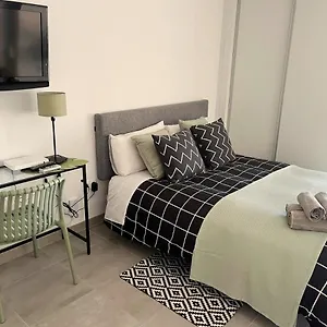 https://lola-home.1costadelsol.com